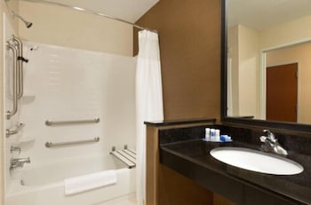 Suite, 1 King Bed with Sofa bed, Non Smoking