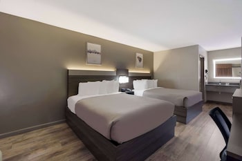 Standard Room, 2 Double Beds