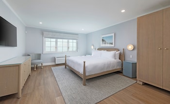 Room, 1 King Bed (Peninsula View)