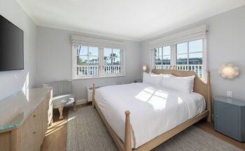 Room, 1 King Bed, Ocean View