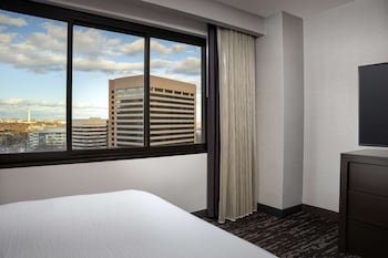 Suite, 2 Double Beds, Corner