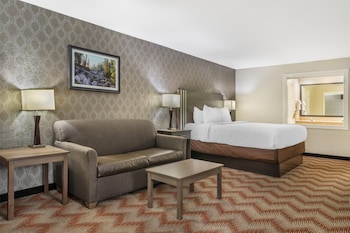 Suite, 1 King Bed, Non Smoking, Fireplace (with Sofabed)