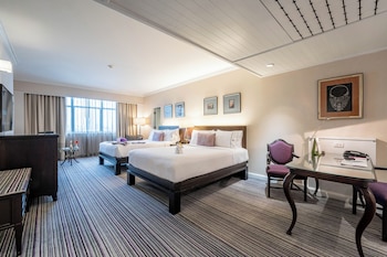 Premier Family Room, City View