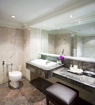 Sukosol Suite
