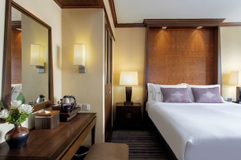 Grand Deluxe King Bed