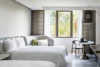 Room, 2 Double Beds, Tower (Mobility Accessible, Roll-In Shower)