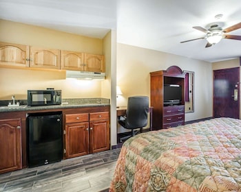Studio, 2 Queen Beds, Non Smoking