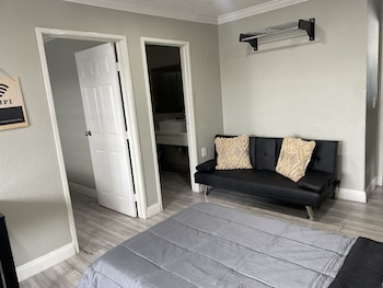Elite Studio Suite