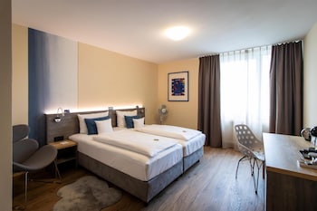 Standard Room, 1 Double Bed