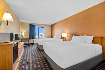 Standard Room, 2 Queen Beds, Non Smoking (Microwave & Fridge)
