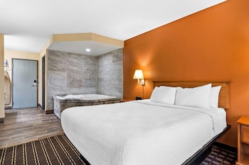 1 Queen Bed, Jetted Tub, Non-Smoking
