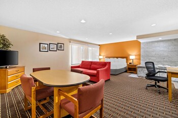 Studio Suite, 1 King Bed, Non Smoking, Jetted Tub