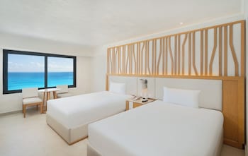 Deluxe Room, Ocean View