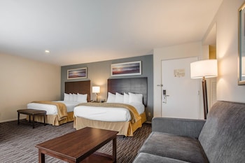 Standard Room, 2 Queen Beds, Non Smoking