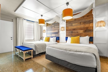 Standard Double Room, 2 Queen Beds, Balcony, Lagoon View