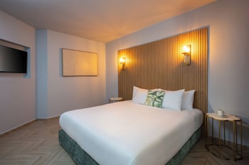 Superior Junior Suite