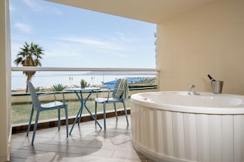 Superior Junior Suite