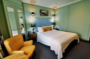 Classic Double King Bed, No Smoking