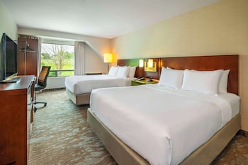 Room, 2 Queen Beds, Non Smoking (Upper Floor, Stair Access Only)