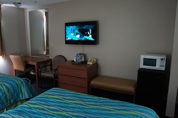 2 Double Beds Non-Smoking