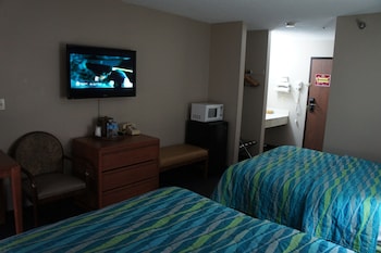 2 Double Beds Non-Smoking