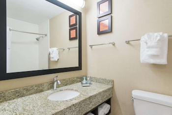 Suite, 2 Bedrooms, Non Smoking (Two-Bedroom)