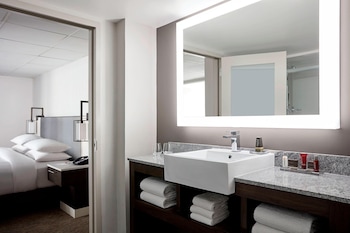 Room, 2 Double Beds (Mobility Accessible, Roll-in Shower)