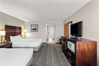 Standard Room, 2 Queen Beds, Non Smoking, Refrigerator & Microwave
