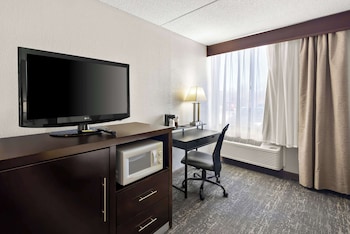 Standard Room, 2 Queen Beds, Non Smoking, Refrigerator & Microwave