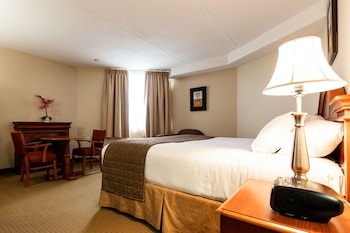 Traditional Room, 1 King Bed