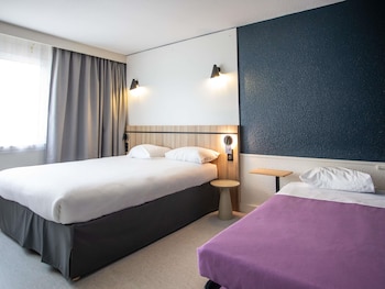 Standard Triple Room, 2 Double Beds