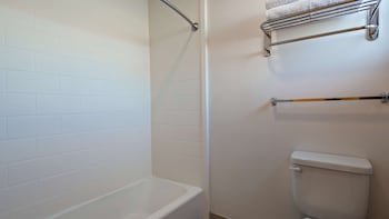Standard Room, 1 King Bed, Non Smoking, Refrigerator & Microwave