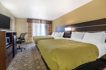 Room, 2 Queen Beds, Non Smoking (Pet Friendly)