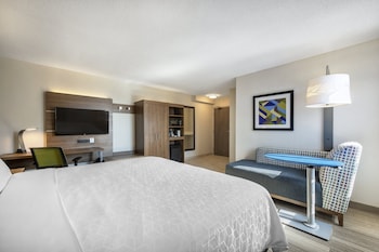 Standard Room, 1 King Bed (Extra Floor Space)