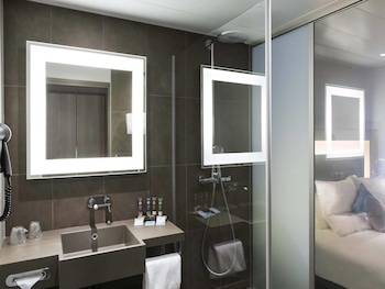 Executive Double Room, 1 Queen Bed with Sofa bed