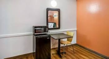 Standard Room, 2 Double Beds, Non Smoking