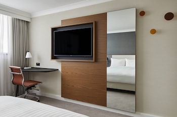 Superior Room, 1 King Bed
