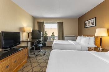 Standard Room, 2 Double Beds, Non Smoking (2nd Floor)