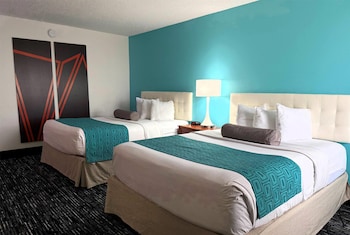 Standard Room, 2 Queen Beds, Non Smoking