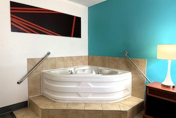 Studio Suite, 1 King Bed, Non Smoking