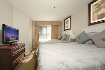 Deluxe Condo, 2 Bedrooms