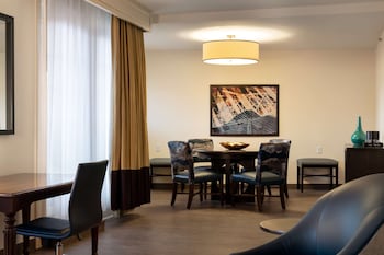 Presidential Suite, 1 King Bed, Non Smoking