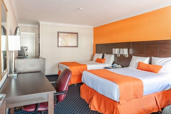 Suite, Multiple Beds, Non Smoking