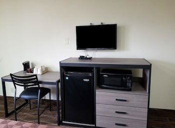 Room, 2 Double Beds, Non Smoking, Kitchenette