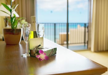 Deluxe Room, Ocean View, Corner