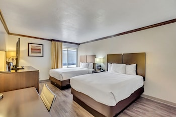 Room, 2 Queen Beds, Non Smoking