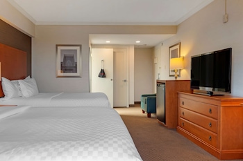 Standard Room, 2 Double Beds, Balcony, River View