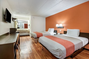 Standard Room, 2 Double Beds, Non Smoking