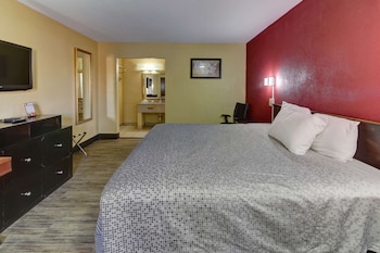 Standard Room, 1 King Bed, Non Smoking