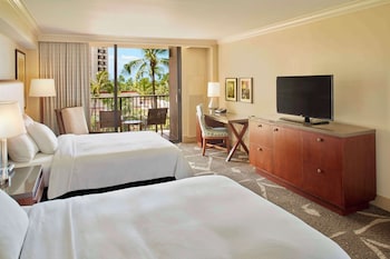 Room, 2 Double Beds, Roll-In Shower, Resort View